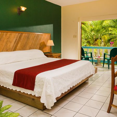 Legends Beach Resort Negril Quarto foto