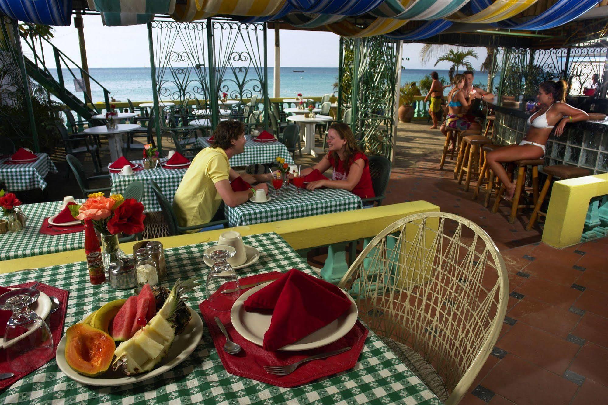 Legends Beach Resort Negril Exterior foto