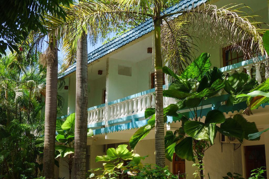 Legends Beach Resort Negril Exterior foto
